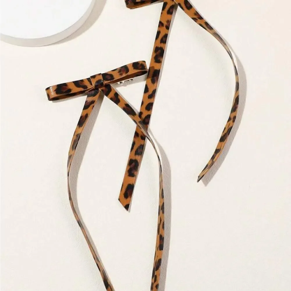 Cheetah hair clips M1154